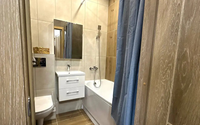 Yevrodvushka U Metro Lesnaya Apartments