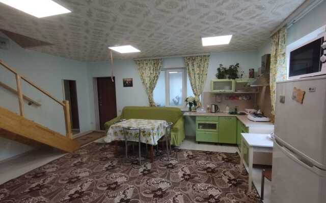 Na Tsentralnoy Guest House