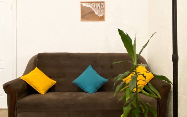 Happiness Live in the center of Sevastopol Apartment
