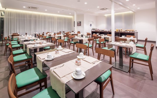 Best Western Plus Hotel Plaza Napoli