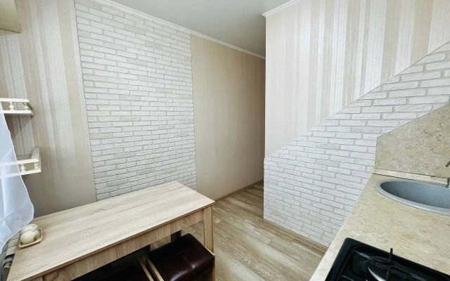 Trekhkomnatnye Apartments
