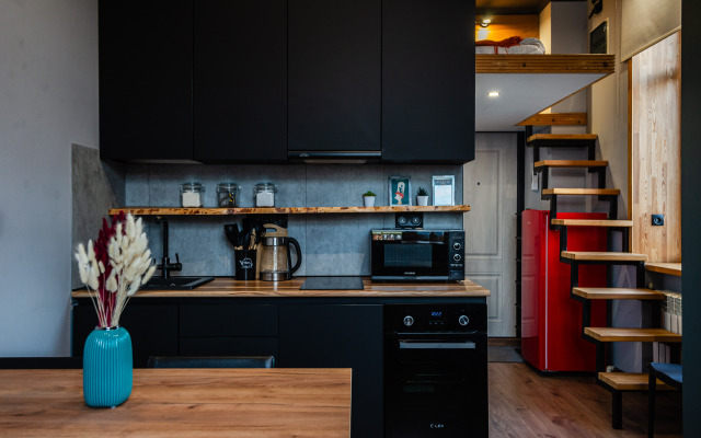 Stilnaya Loft Studiya Ryadom S Botanicheskim Sadom Apartments