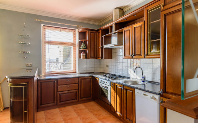 Hth24  Mayakovskogo 14 Apartments