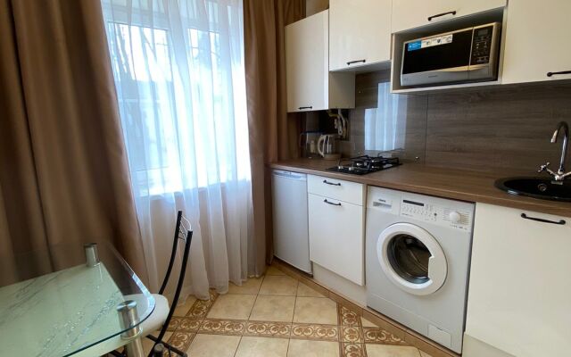 V Tsentre Goroda Flat