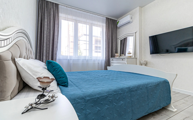 Апартаменты Уютные апартаменты рядом с парком Галицкого