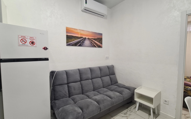 Vozle Plyazha Ogonek Flat
