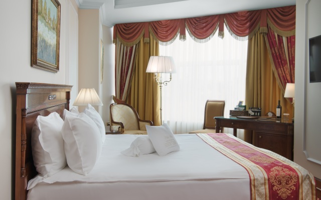 Nobil Luxury Boutique Hotel