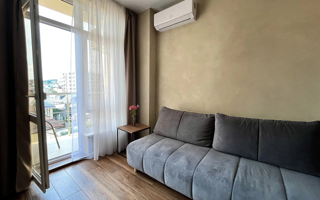 Квартира Современная студия с балконом и видом на море