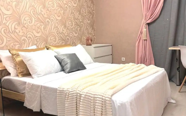 Квартира ЕвроДвушка Аксакова 81/1 на 17 Этаже до 7 Чел