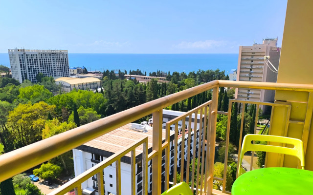 Trekhkomnatnaya na Beregu Morya Flat