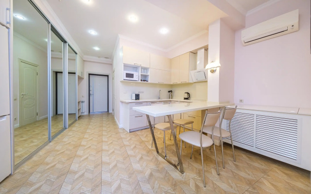 U Morya Apartments