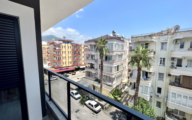 New Apartment By Cleopatra Apartments