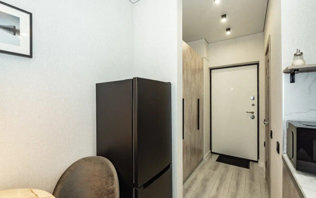 Studiya Na 8 Etazhe (541) Flat