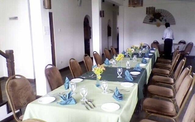 Yoho Pello Lake Resort Hotel
