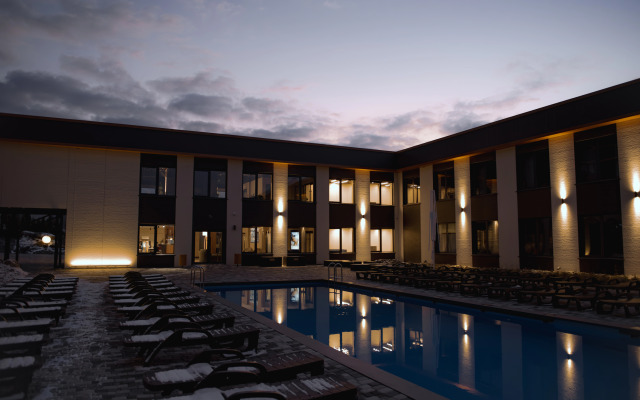 Отель СредиГор