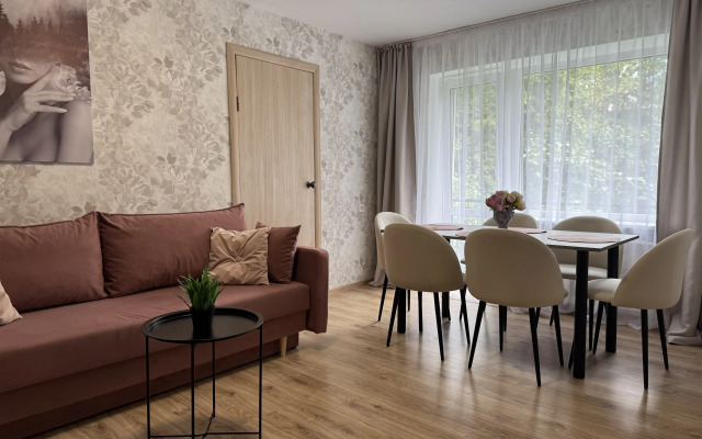 V samom Serdtse Kyonigsberga Flat
