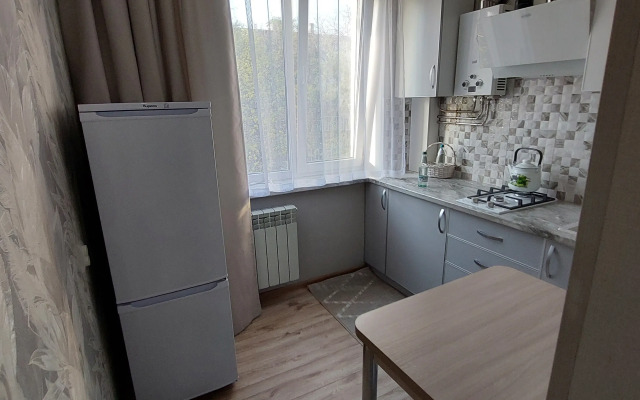 Flat Uyutnaya Dvushka Ryadom S Detskim Plyazhem