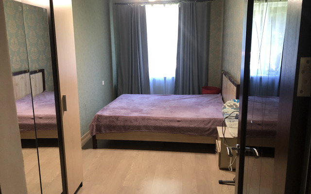 Uyutnaya Kvartira ryadom s Morem Flat