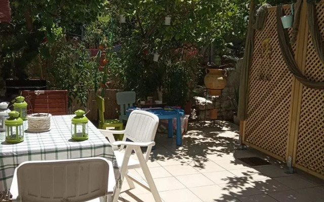 Sotiria Apartment, Apartments