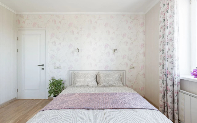 Апартаменты возле метро Автозаводская. 4 станции до центра. Парковка.