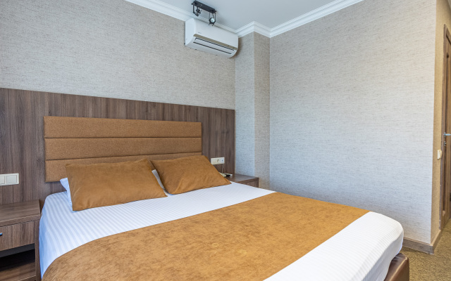 Hotel Marton Sezon
