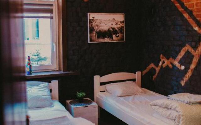 Tolstoy Art Hostel