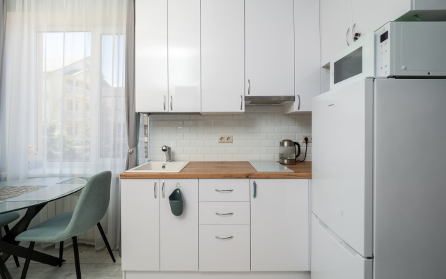 U Morya S Basseinom v Zhk Solnechnij apt22 Apartment