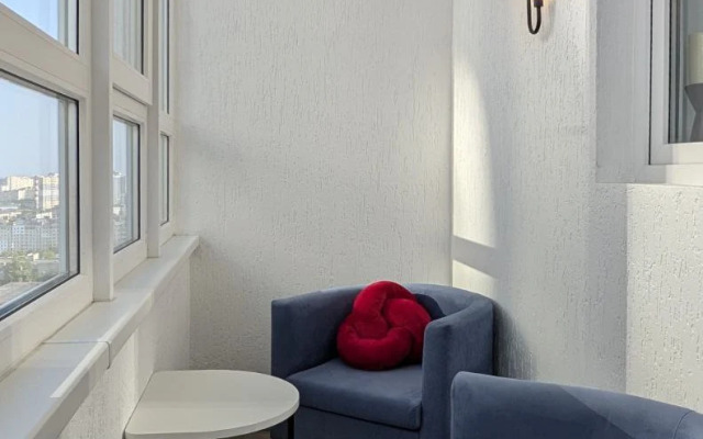 V Oblakakh Flat