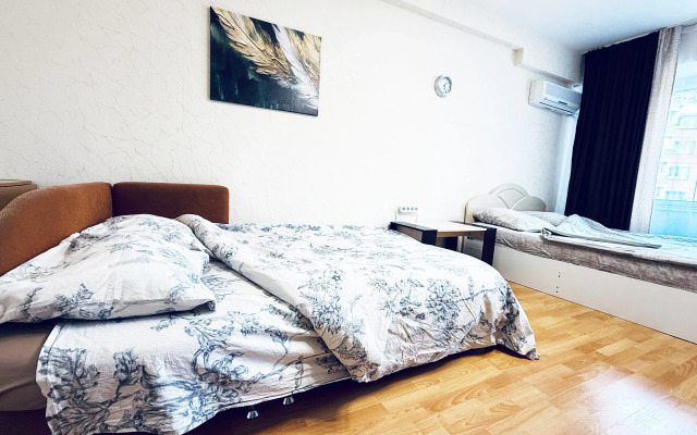 Na Petra Yermolaeva 1 Flat