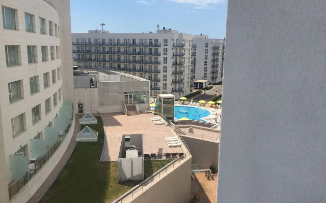 Pribrezhnyij Apartments 1