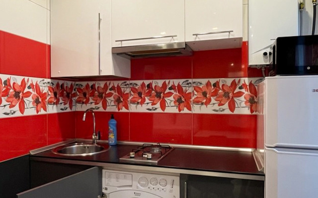 1 Kom Studiya Flat