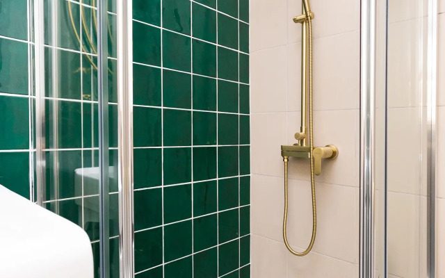 Апартаменты Байрес 365/1