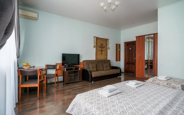 Park Lane Inn Living Quarters