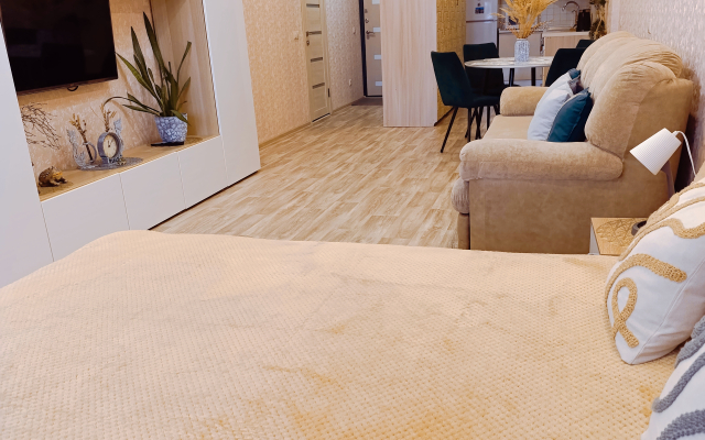 Квартира возле метро Красный проспект рядом МЦ Мешалкина