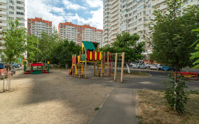 Na Ulitse Geroyev Razvedchikov Apartments