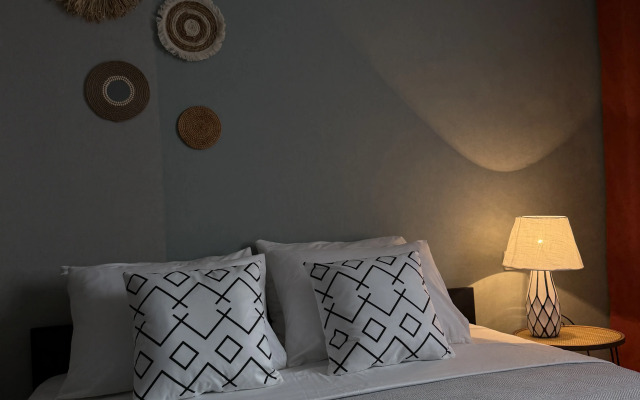 Skandinavskaya ryadom s trassoy M4 i tsentrom goroda Flat