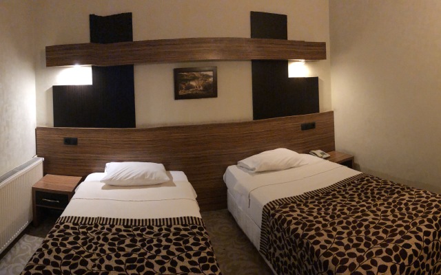 Akgol Hotel