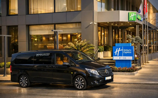 Holiday Inn Express Istanbul - Airport Arnavutköy