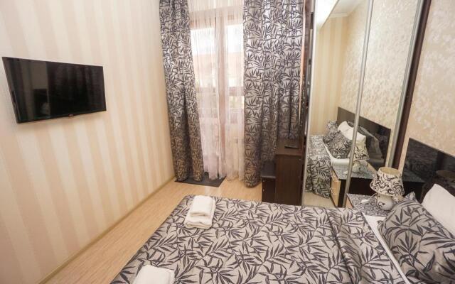 Hotel na Tyulpanov 6