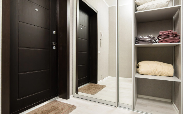Na Ulitse Kamaleeva 34B Flat
