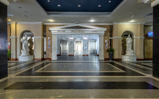 Гостиница Планета