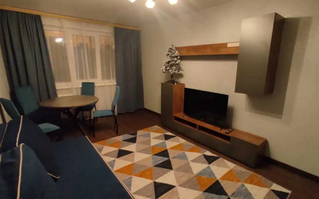 Апартаменты 50 лет Октября 35