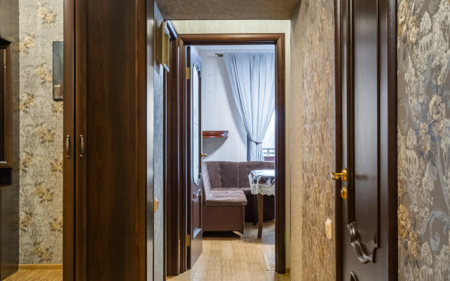Neoklassika na Vasilyevskom Flat