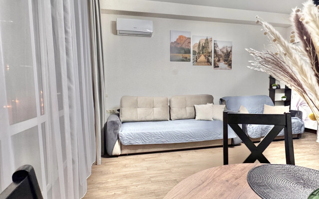 Ryadom S Olimpiyskim Parkom Apartament