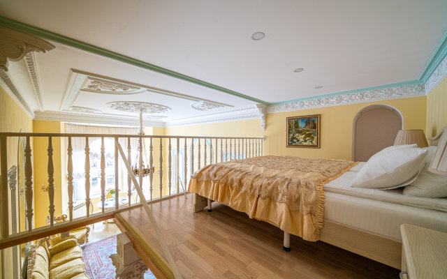 Bolshaya Konyushennaya 3 Apartments