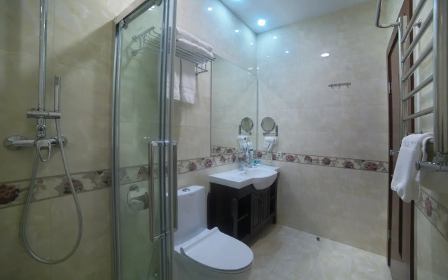 Grand Voyage Hotel
