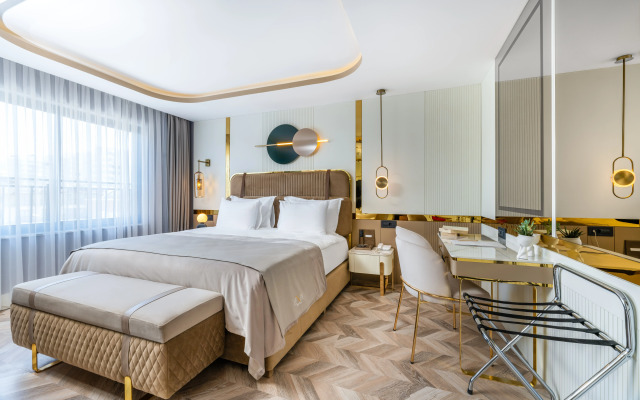 Lexia Hotels