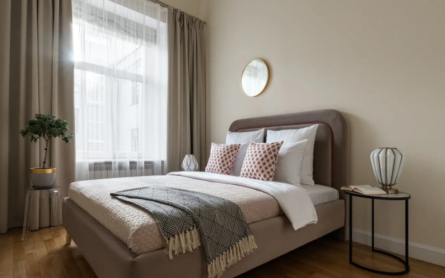 Апартаменты Minin Apartments c видом на Исаакиевский Собор 210 кв.м.