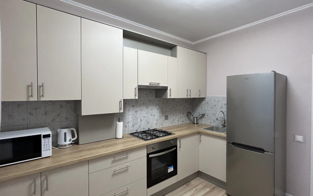 Uyutnaya U Letnego Ozera Flat
