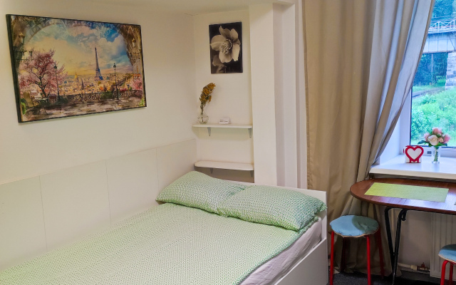 U Metro Lesnaya Apartaments